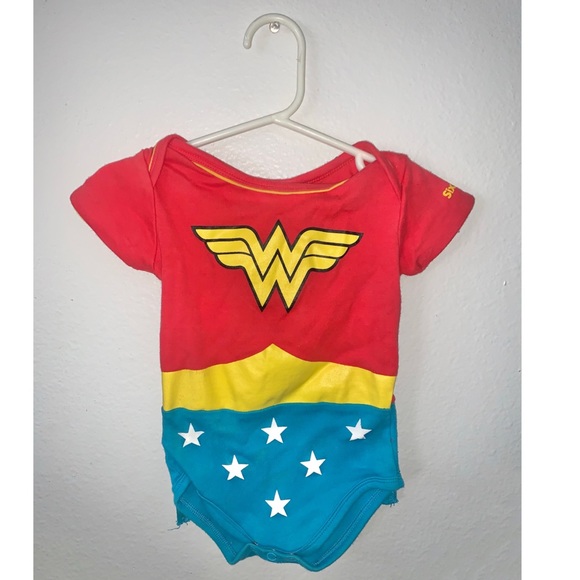 BABY WONDER WOMAN ONESIE - Picture 2 of 3